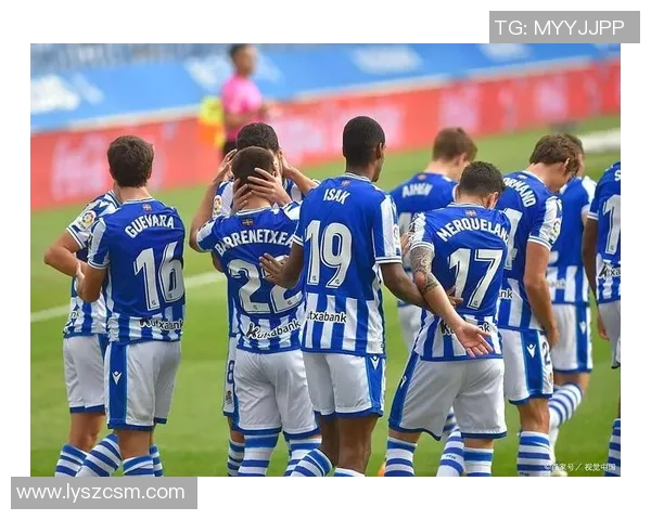 鹿岛鹿角与长骑航海的激烈对决展现足球魅力与团队精神的完美结合